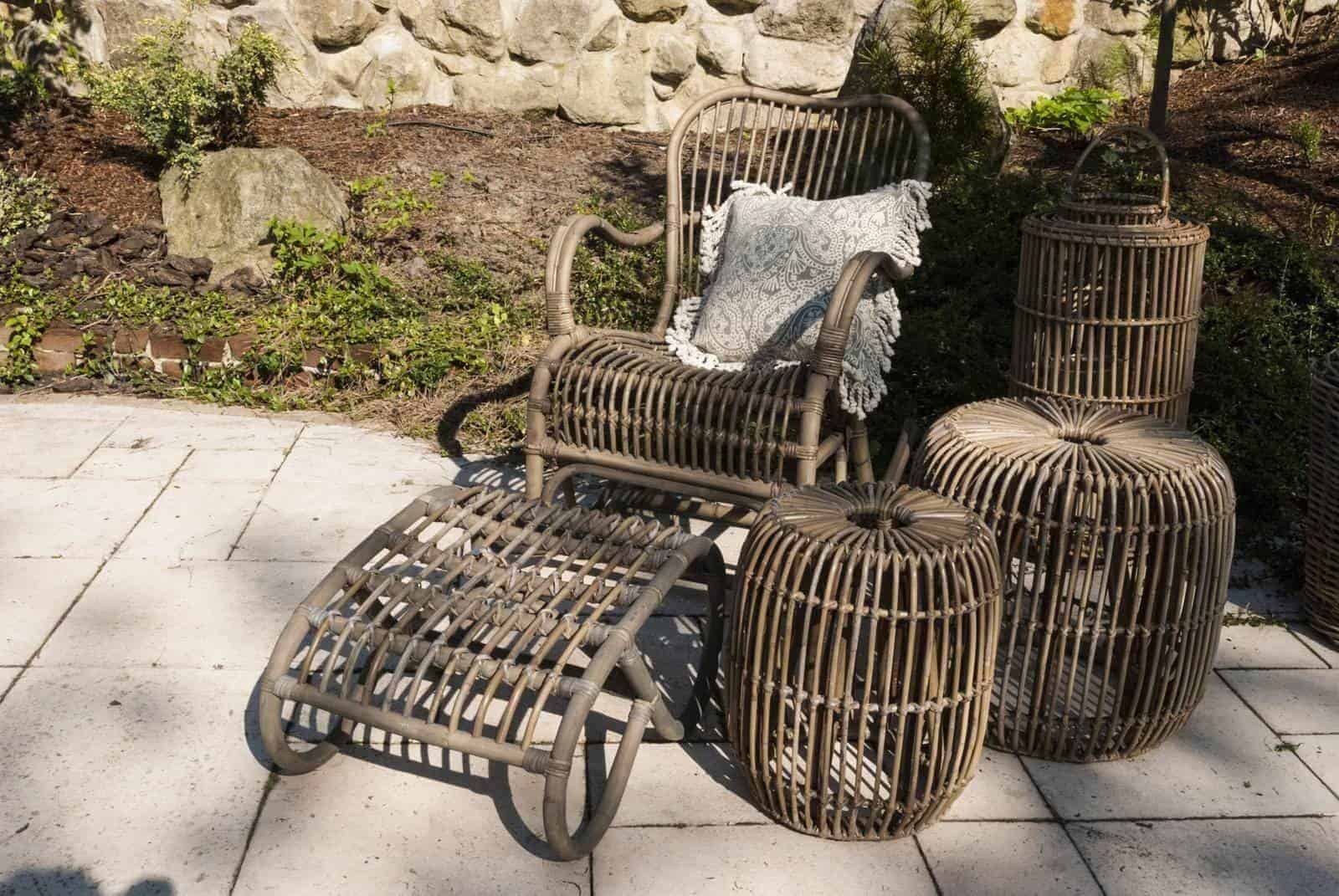 MARSEILLE - классическое садовое кресло-качалка, сплетённое из ротанга