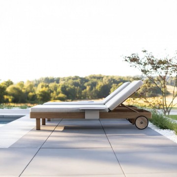 Шезлонг LOUNGE