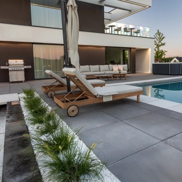 Шезлонг LOUNGE